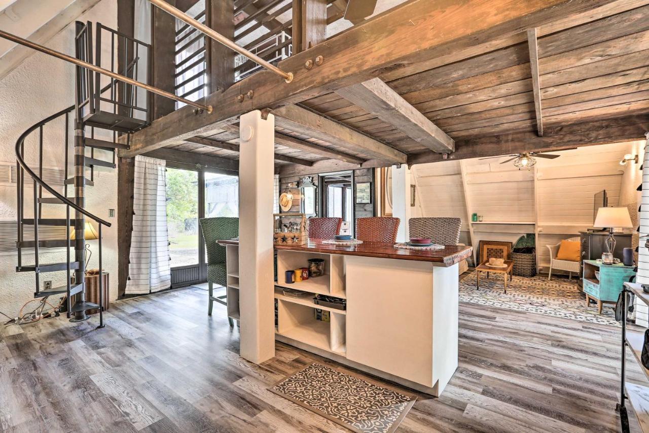 Authentic Clewiston Home With Outdoor Game Room Ngoại thất bức ảnh